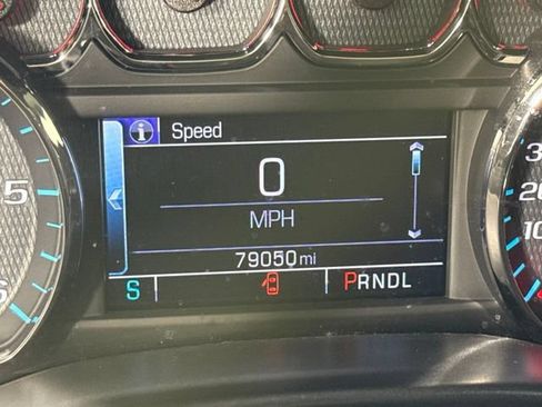 Used 2017 Chevrolet Silverado 1500 LT w/ All Star Edition AWD/4WD image 21