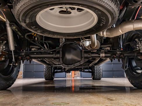 Used 2024 Ford F150 Platinum w/ Equipment Group 702A High image 16