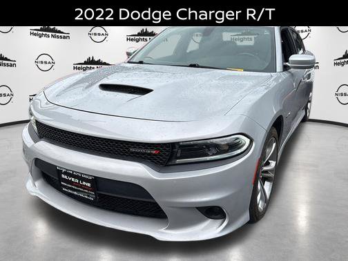 Used 2022 Dodge Charger R/T RWD image 8