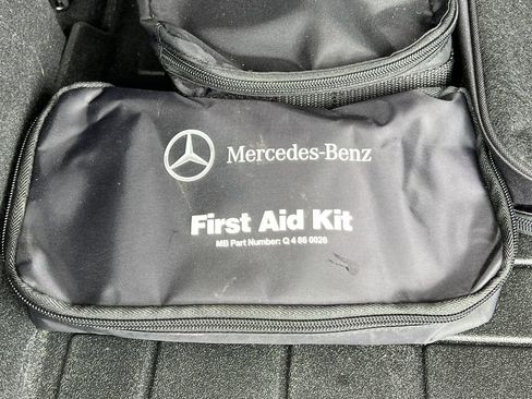 Used 2024 Mercedes-Benz GLE 450e 4MATIC image 44
