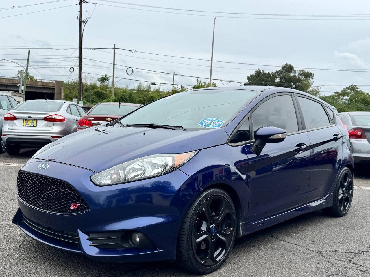 Used 2016 Ford Fiesta ST FWD image 2