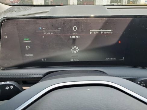 Certified 2023 Nissan Ariya FWD image 31