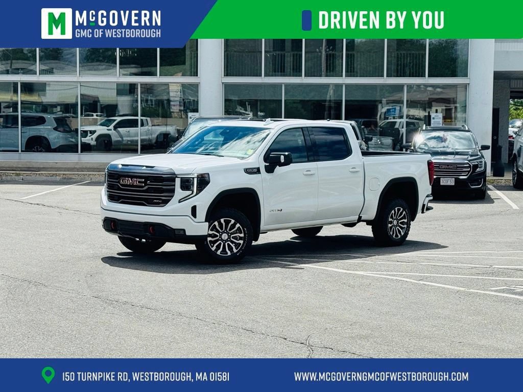 Used 2022 GMC Sierra 1500 AT4 w/ AT4 Preferred Package AWD/4WD image 1