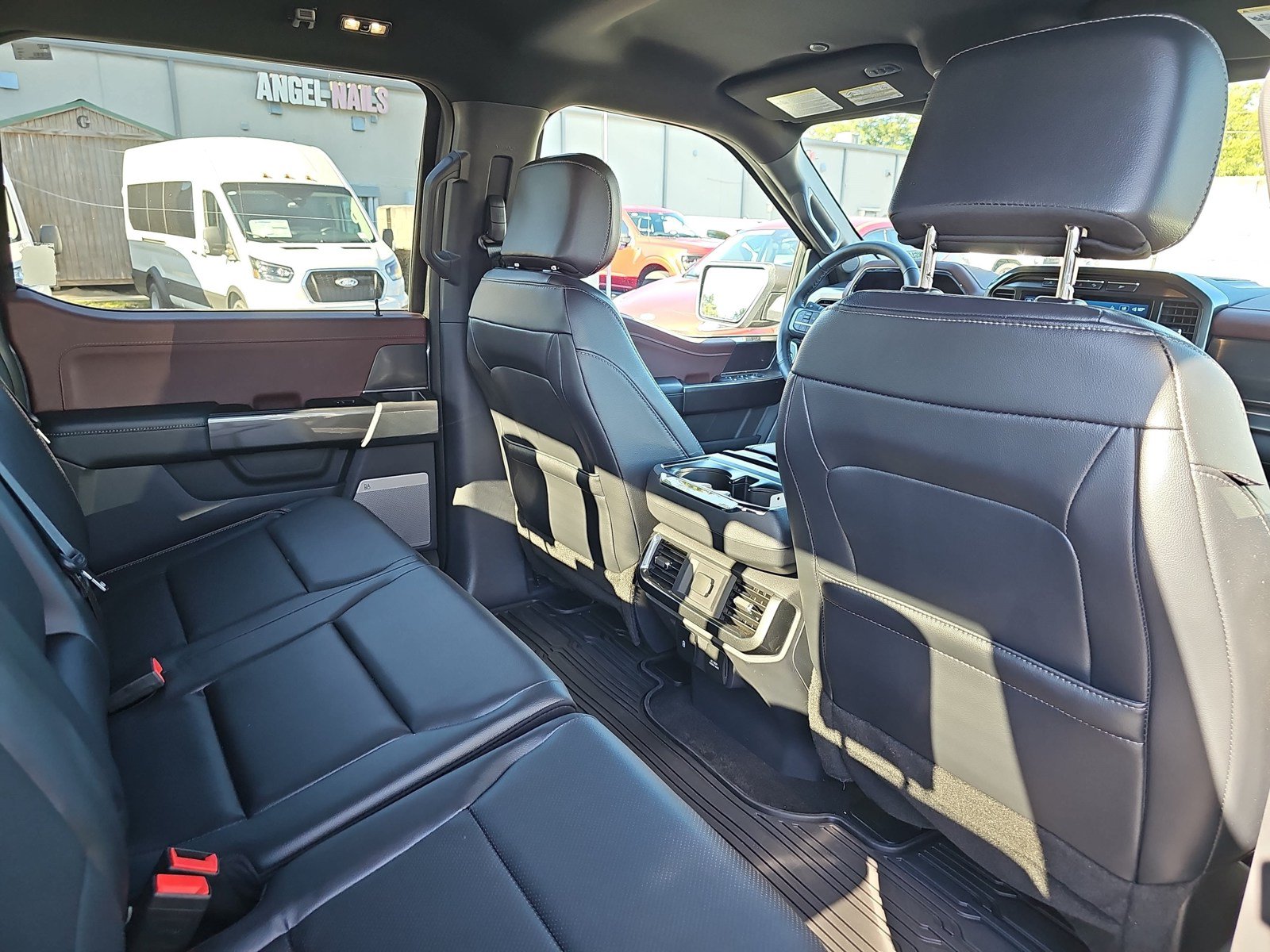 Used 2023 Ford F150 Lariat AWD/4WD image 11