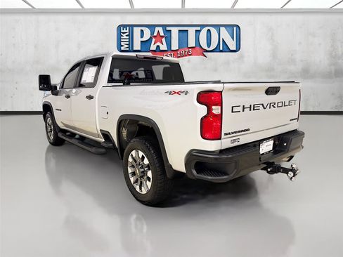 Used 2023 Chevrolet Silverado 2500 Custom w/ Custom Convenience Package image 5