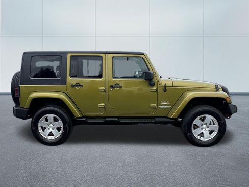 Used 2008 Jeep Wrangler Unlimited Sahara AWD/4WD image 7