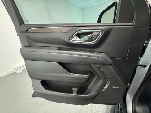 Used 2023 Chevrolet Tahoe LT w/ LT Signature Package AWD/4WD image 16