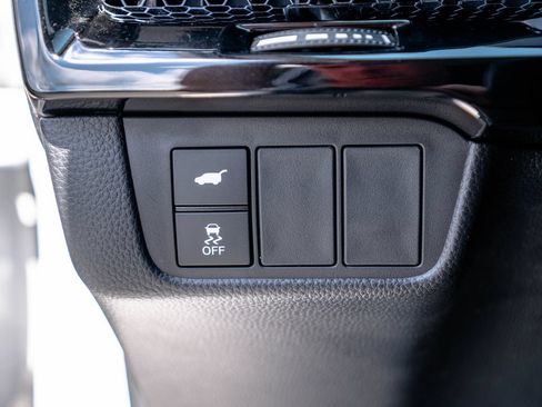 Used 2025 Honda CR-V EX-L image 27