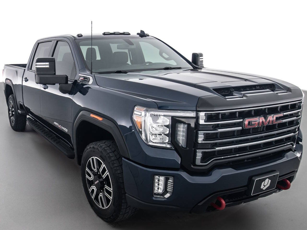 Used 2022 GMC Sierra 3500 AT4 w/ Snow Plow Prep/Camper Package AWD/4WD image 1