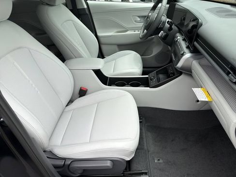 New 2026 Hyundai Kona Limited FWD image 13