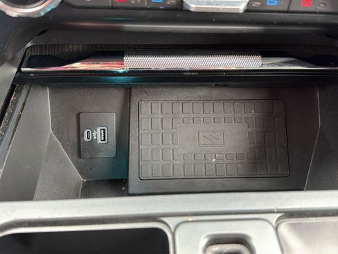 Used 2021 Ford F150 Platinum w/ Equipment Group 701A High image 30