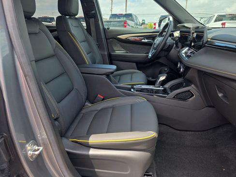 Used 2024 Chevrolet TrailBlazer ACTIV w/ Convenience Package FWD image 15