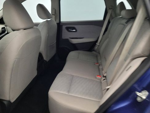 Used 2023 Nissan Rogue SV AWD/4WD image 18