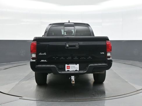 Used 2020 Toyota Tacoma SR image 6