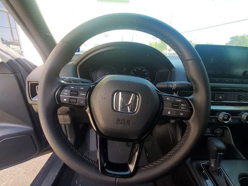 Used 2024 Honda Civic Sport image 14