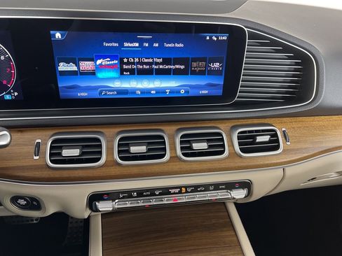 Used 2024 Mercedes-Benz GLE 350 4MATIC image 20