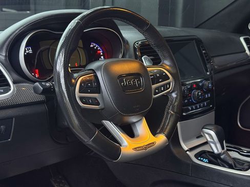 Used 2021 Jeep Grand Cherokee Trackhawk w/ Trailer Tow Group IV image 14