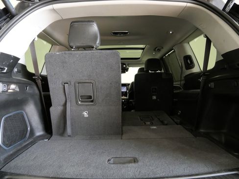 Used 2022 Jeep Grand Cherokee L Limited w/ Luxury Tech Group II image 28