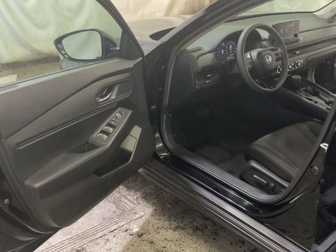 Used 2024 Honda Accord EX image 25