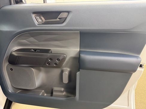 Used 2024 Ford Maverick Lariat w/ Black Appearance Package image 28