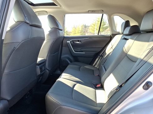 Certified 2025 Toyota RAV4 XLE Premium image 10