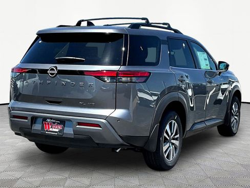 New 2026 Nissan Pathfinder SL AWD/4WD image 7