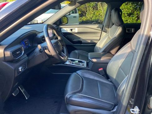 Used 2021 Ford Explorer ST w/ Equipment Group 401A AWD/4WD image 11