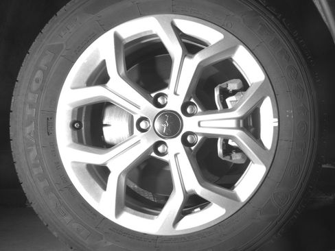 Used 2025 Jeep Compass Latitude image 13