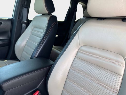 Used 2023 Honda CR-V Sport Touring image 21