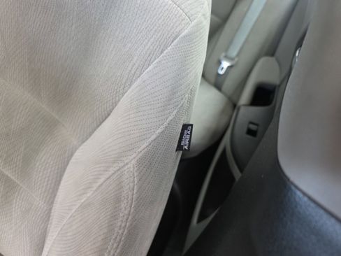 Used 2015 Honda Accord EX image 32