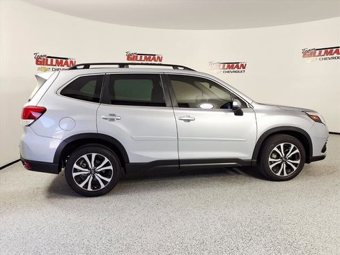 Used 2023 Subaru Forester Limited image 29