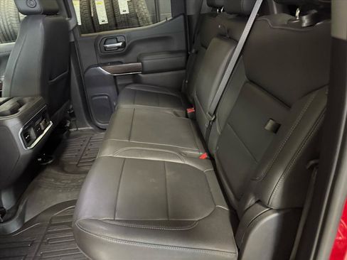 Used 2022 GMC Sierra 1500 SLT w/ SLT Premium Plus Package image 11