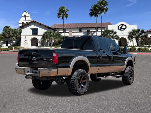 Used 2012 Ford F250 King Ranch w/ King Ranch w/Chrome Pkg AWD/4WD image 2