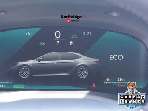 Used 2025 Toyota Camry XLE FWD image 41