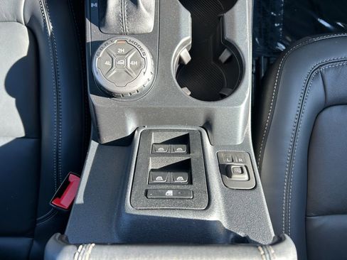 New 2025 Ford Bronco Outer Banks AWD/4WD image 49