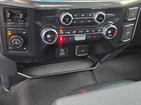 Used 2021 Ford F150 Lariat w/ Equipment Group 501A Mid AWD/4WD image 27