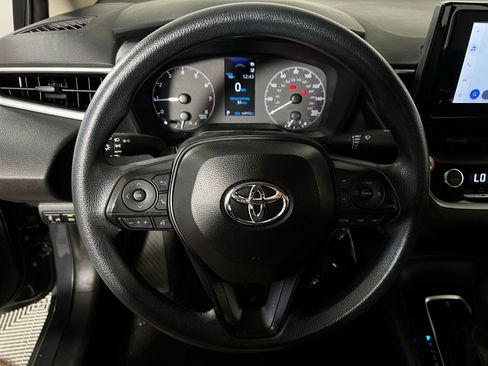 Used 2024 Toyota Corolla LE FWD image 9