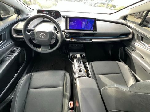 Used 2024 Toyota Prius XLE image 16