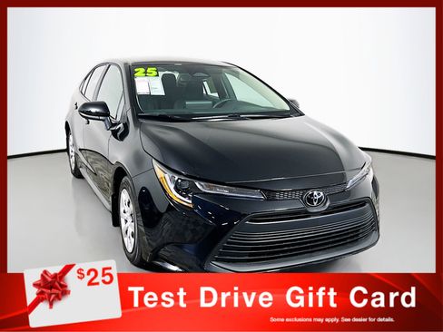 Used 2025 Toyota Corolla LE FWD image 1