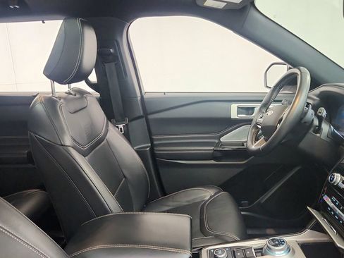 Used 2021 Ford Explorer ST w/ Equipment Group 401A AWD/4WD image 30