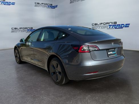 Used 2023 Tesla Model 3 Standard Range RWD image 7