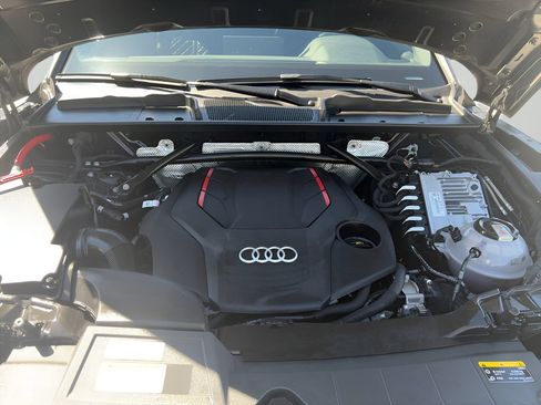 Used 2023 Audi SQ5 Premium Plus w/ Premium Plus Package AWD/4WD image 21