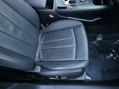 Used 2019 Audi A4 2.0T Premium image 36