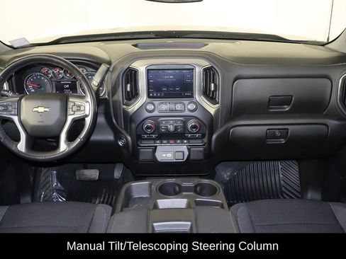 Used 2021 Chevrolet Silverado 1500 LT AWD/4WD image 13