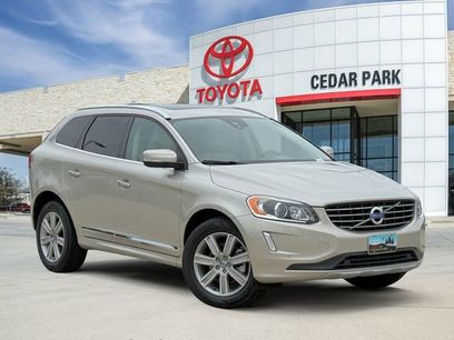 Used 2017 Volvo XC60 T5 Inscription w/ Preferred Option Package