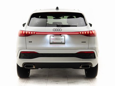 New 2025 Audi Q5 2.0T Premium Plus image 30