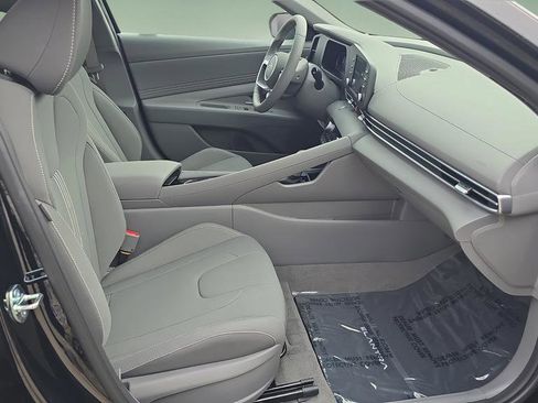 New 2026 Hyundai Elantra SEL Sport Premium w/ Cargo Package FWD image 24