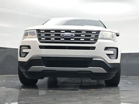 Used 2017 Ford Explorer Limited image 54