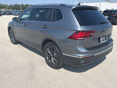 Certified 2023 Volkswagen Tiguan SE FWD image 4