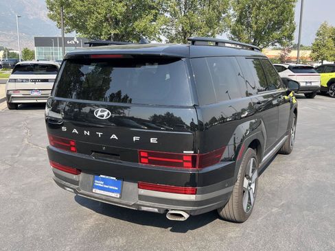 Certified 2025 Hyundai Santa Fe Limited AWD/4WD image 8